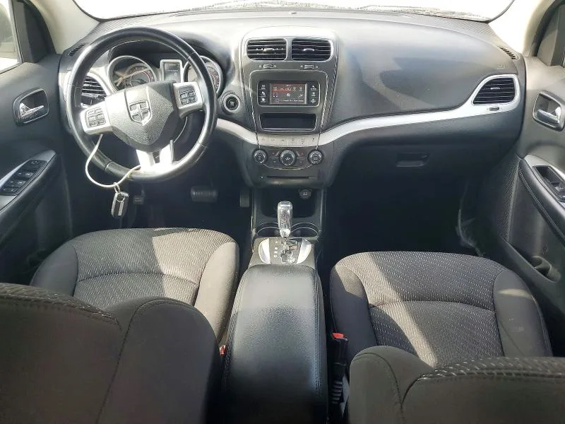 3C4PDCBG3GT110004 — 2016 DODGE JOURNEY photo 8