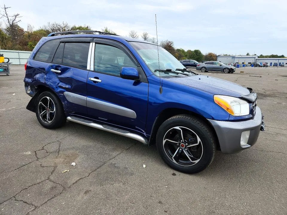 JTEHH20V330252294 — 2003 TOYOTA RAV4 photo 4