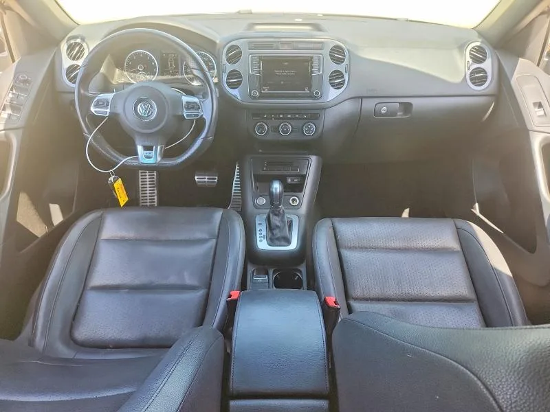 WVGAV7AX7GW026320 — 2016 VOLKSWAGEN TIGUAN photo 8
