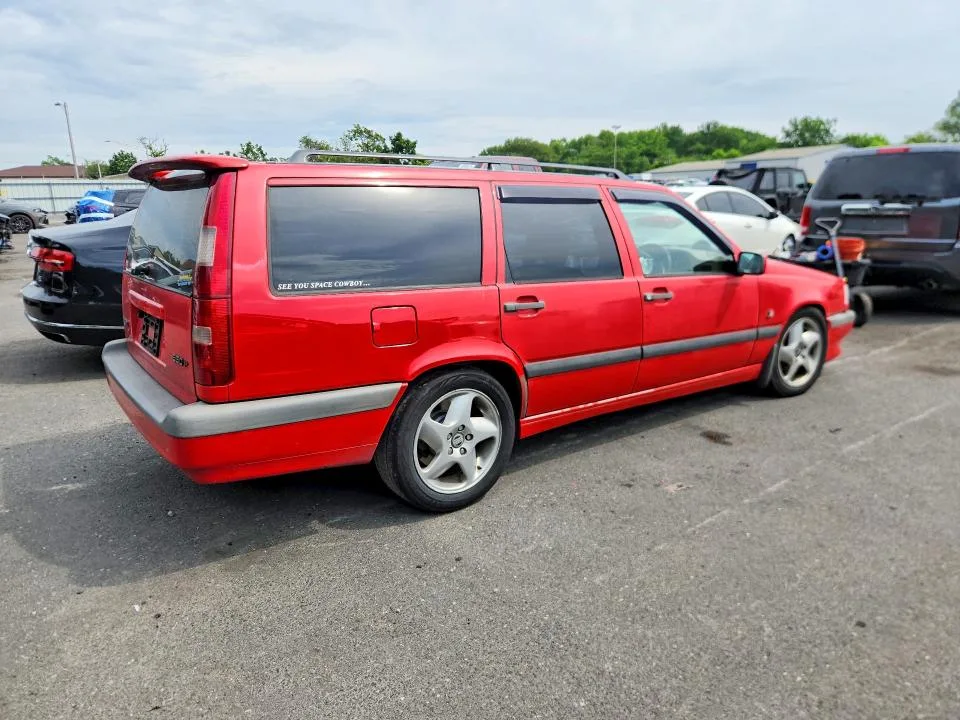 YV1LW5806T2266448 — 1996 VOLVO 850 SERIES photo 3