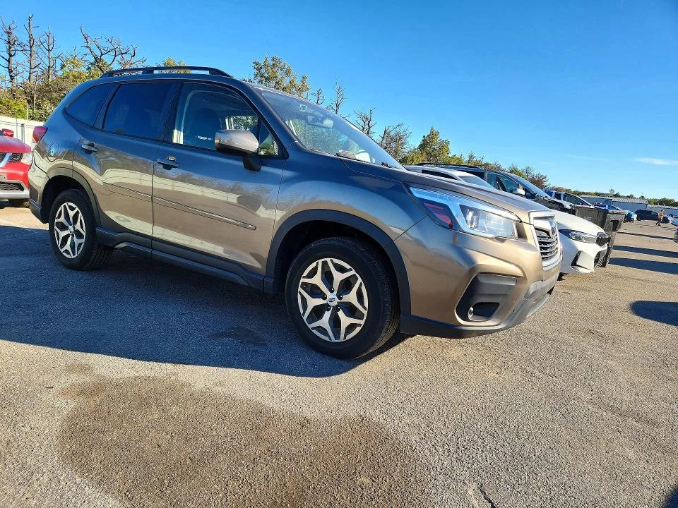 JF2SKAEC5KH436263 — 2019 SUBARU FORESTER photo 4