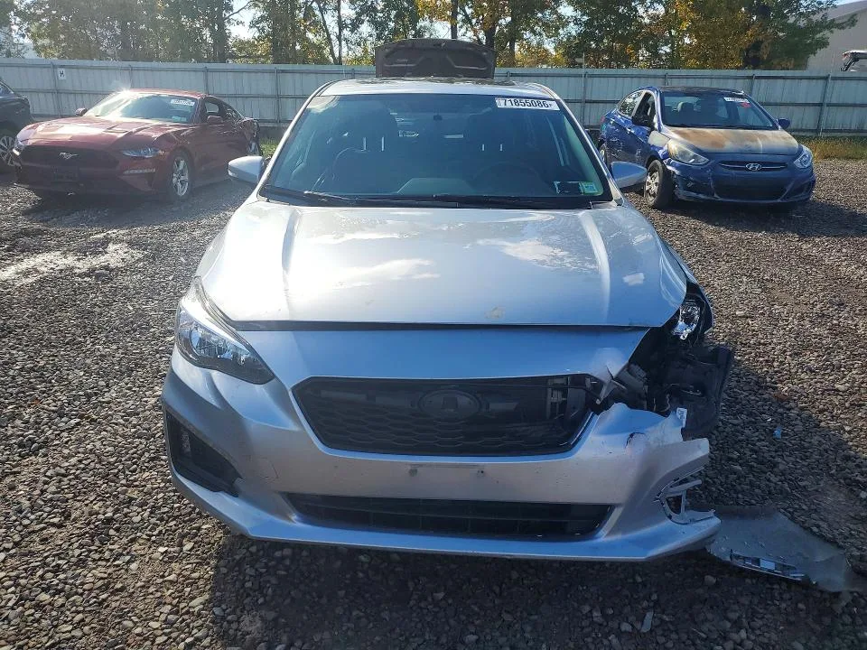 4S3GTAL62H3746018 — 2017 SUBARU IMPREZA photo 5