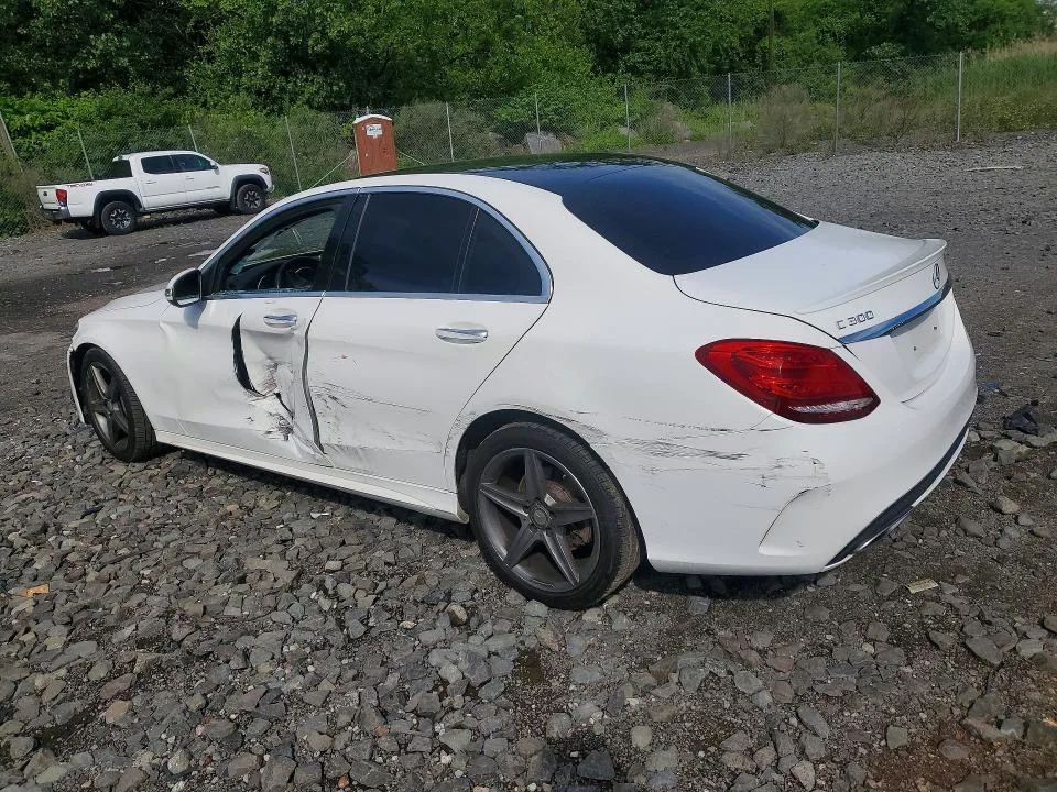 55SWF4KBXFU087462 — 2015 MERCEDES-BENZ C photo 2
