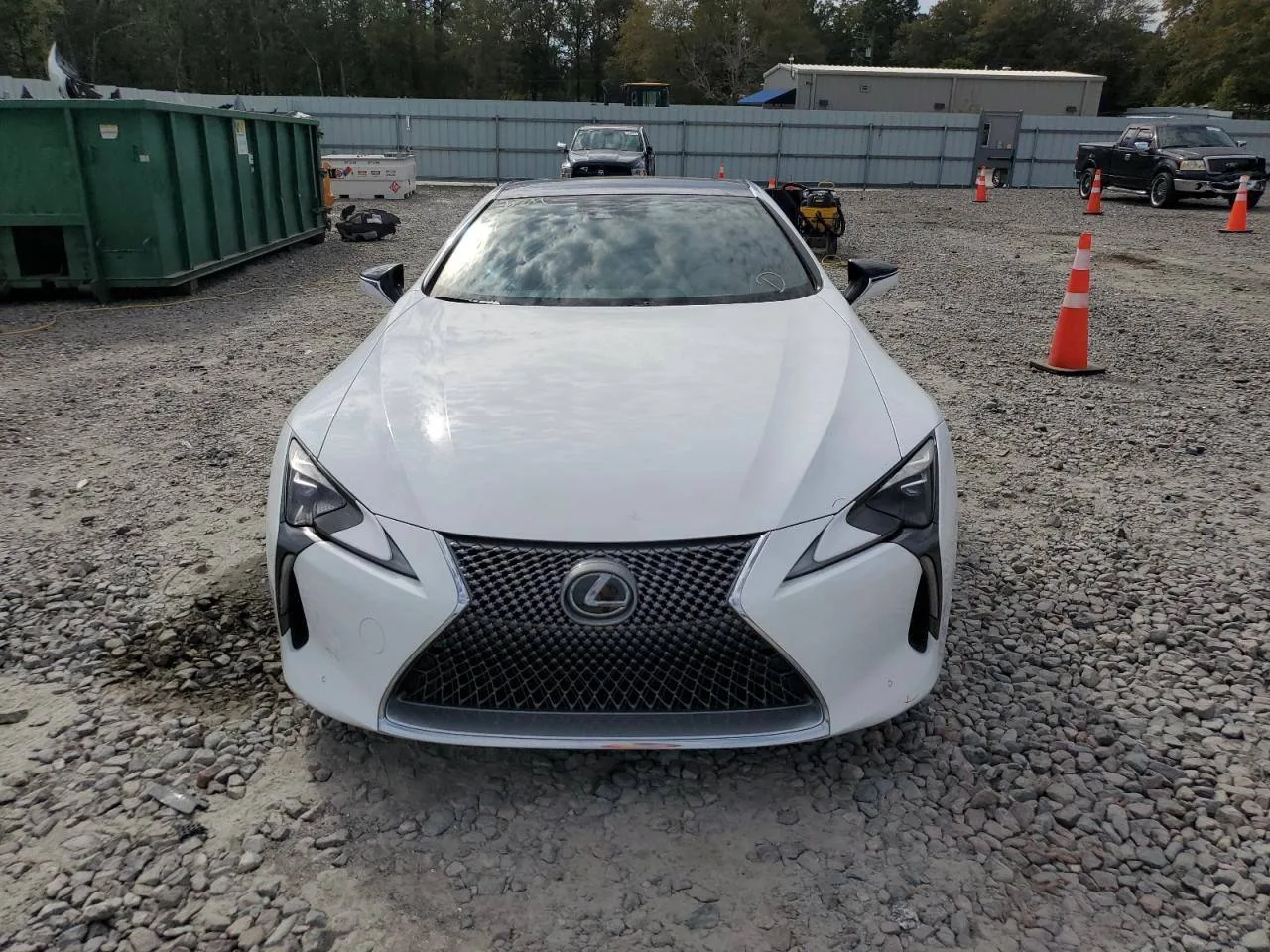 JTHHP5AY4JA003946 — 2018 LEXUS LC photo 4