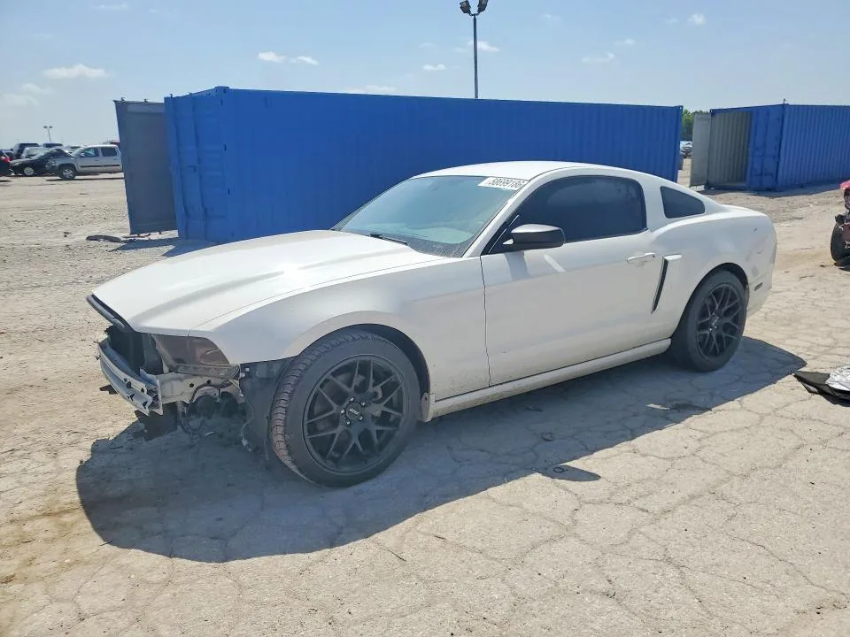 1ZVBP8AM2D5272057 — 2013 FORD MUSTANG photo 1