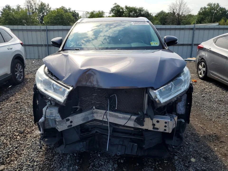 5TDJZRFH9KS588508 — 2019 TOYOTA HIGHLANDER photo 5