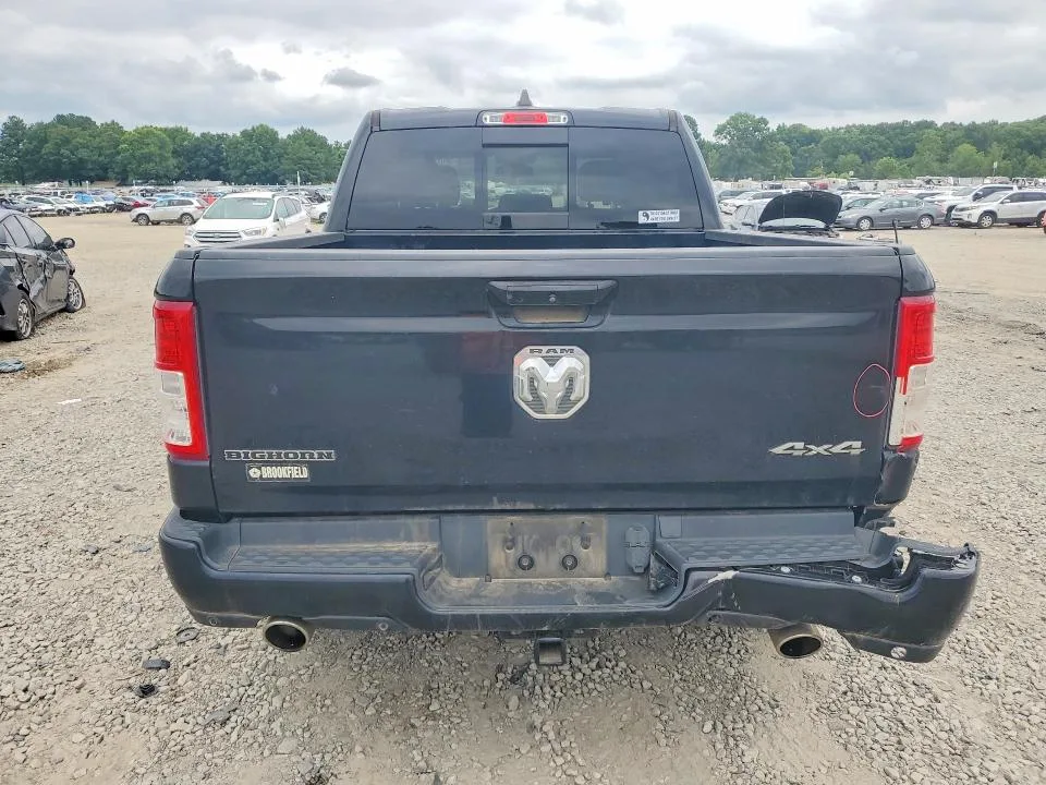 1C6SRFFT6KN591757 — 2019 RAM 1500 photo 6