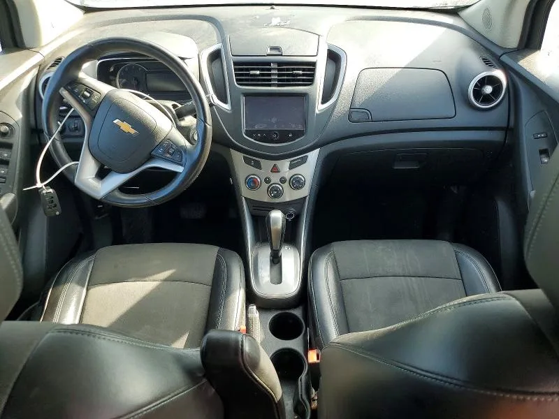 KL7CJPSB5GB547567 — 2016 CHEVROLET TRAX photo 8