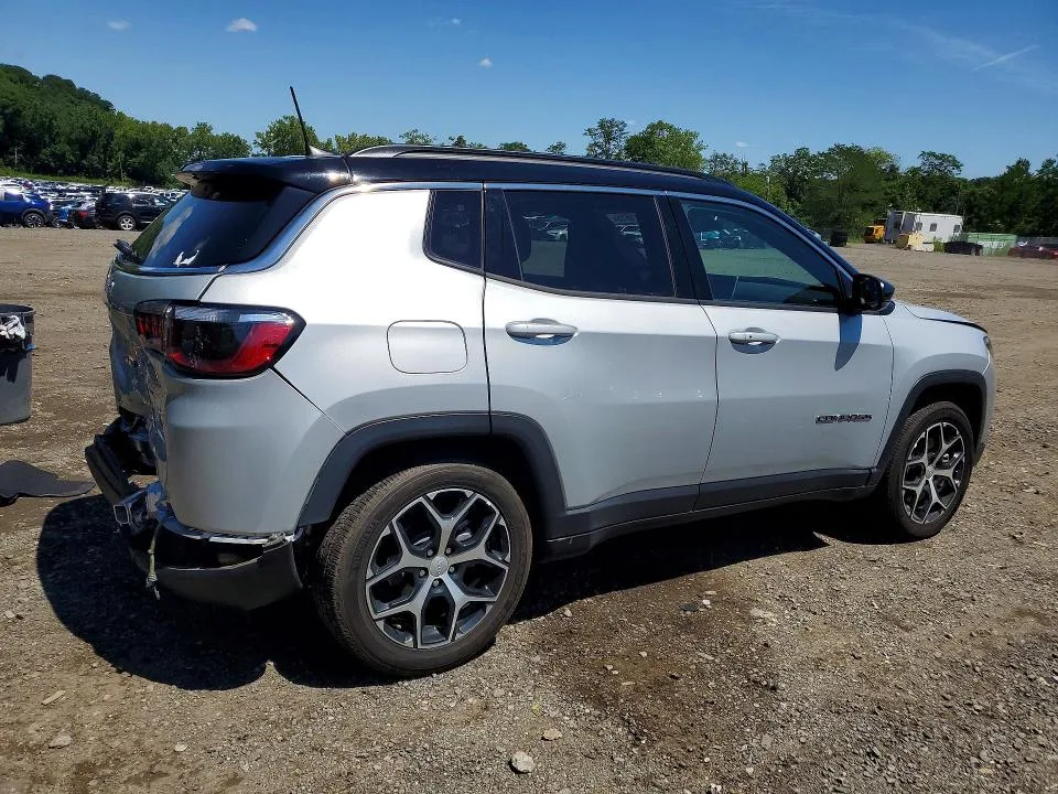 3C4NJDCNXRT174899 — 2024 JEEP COMPASS photo 3