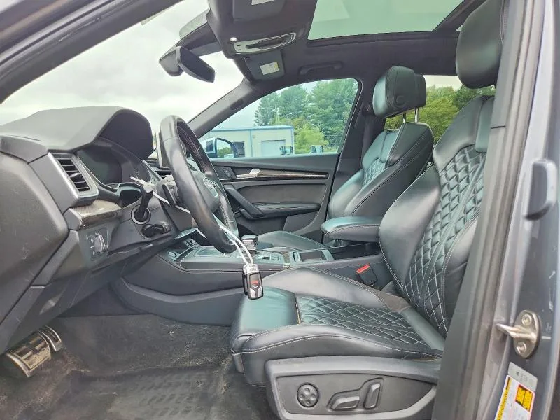 WA1A4AFY3J2142533 — 2018 AUDI SQ5 photo 7