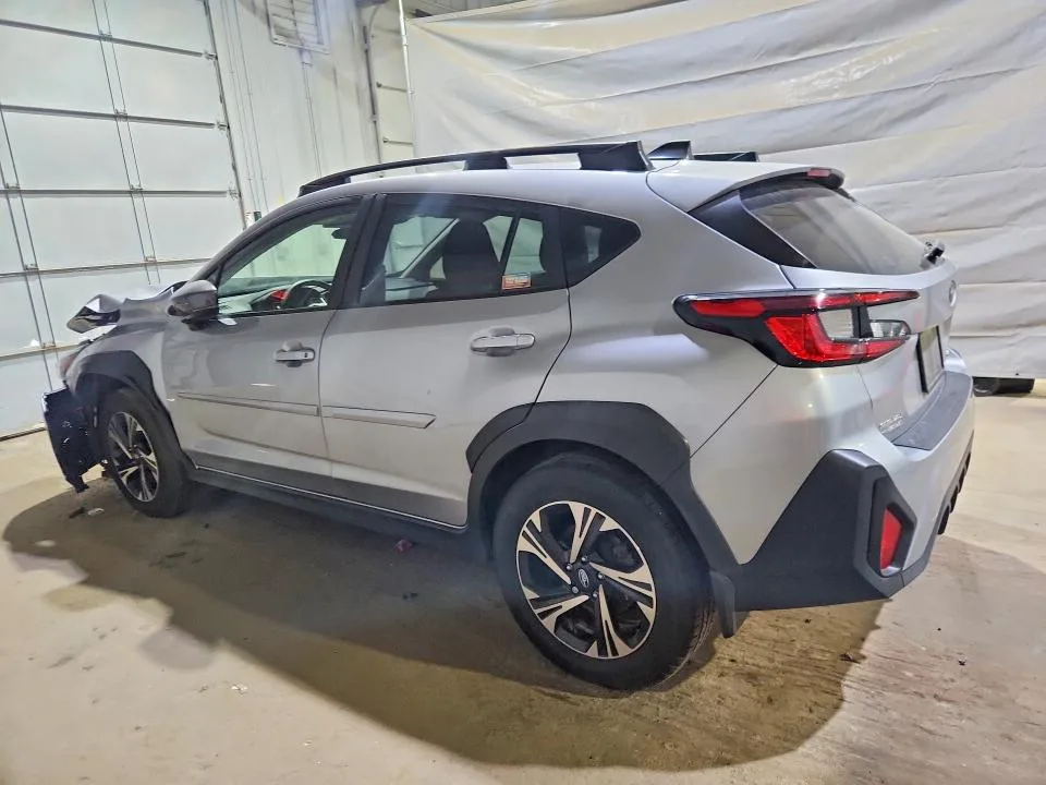 JF2GUHDC4SH294904 — 2025 SUBARU CROSSTREK photo 2