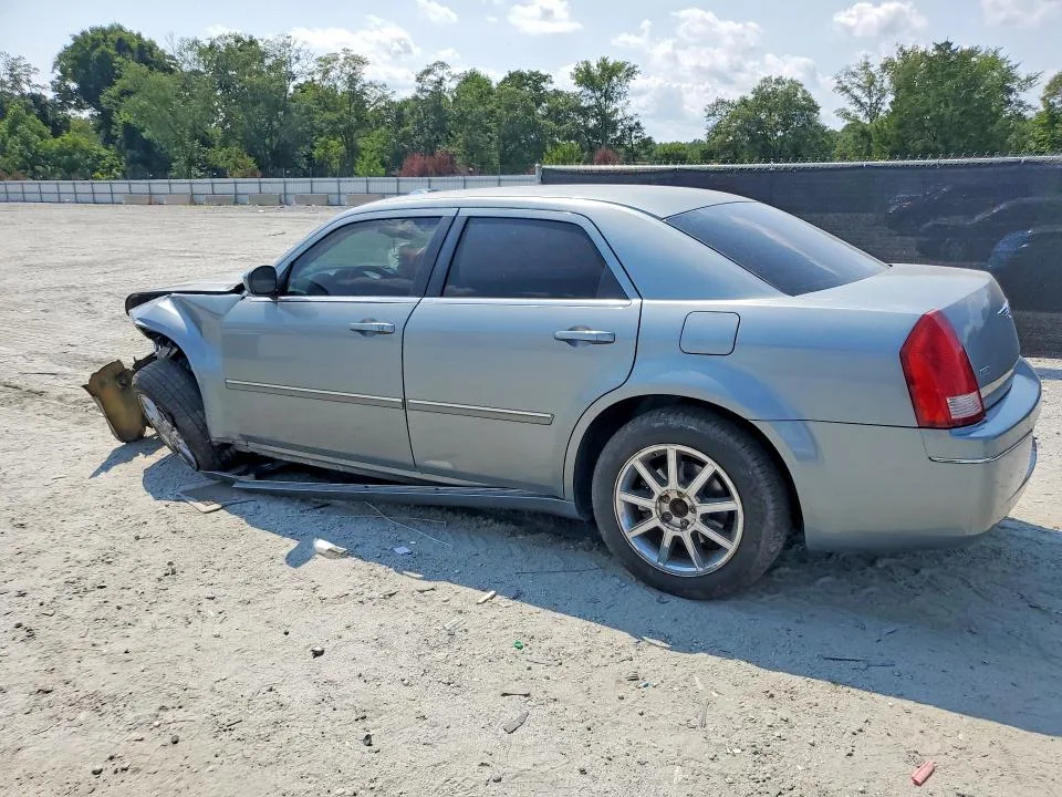 2C3KK53G27H737302 — 2007 CHRYSLER 300 photo 2