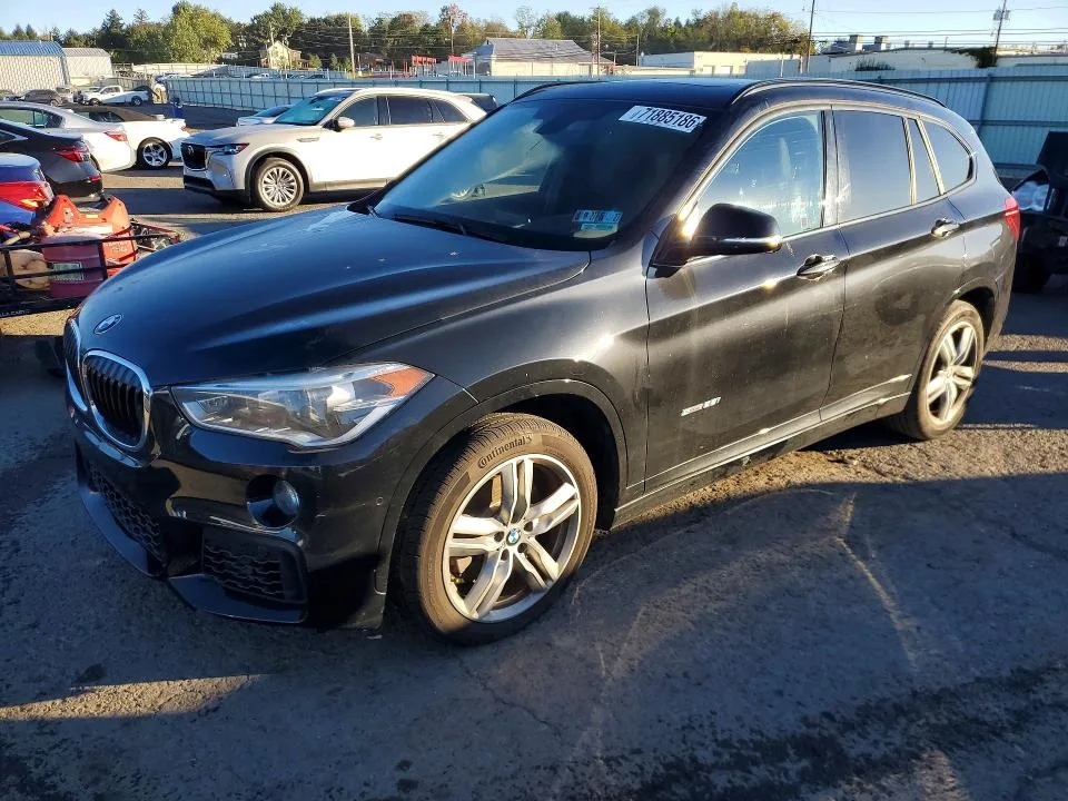 WBXHU7C31HP924653 — 2017 BMW X1