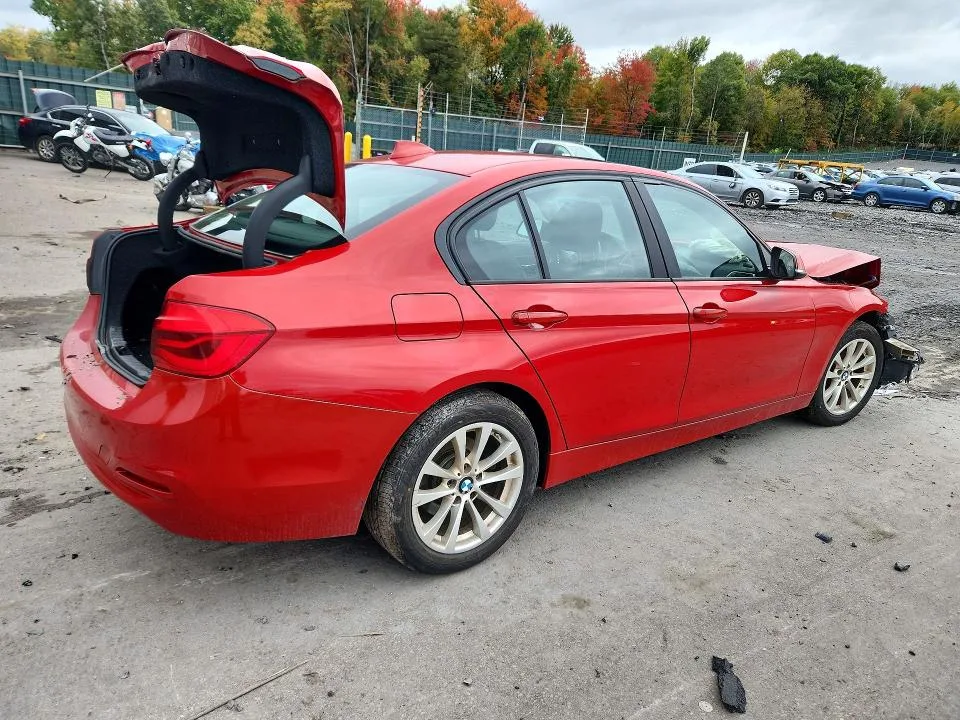 WBA8E5G53JNU46065 — 2018 BMW 320 photo 3
