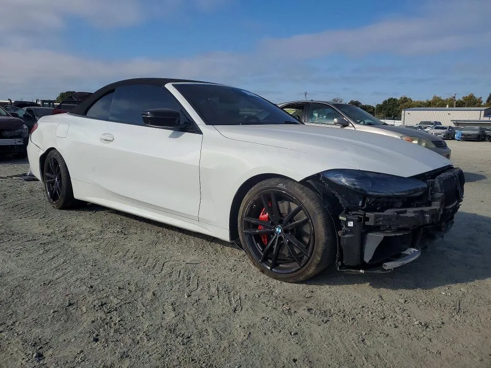 WBA53AT0XRCN61944 — 2024 BMW M440I photo 4