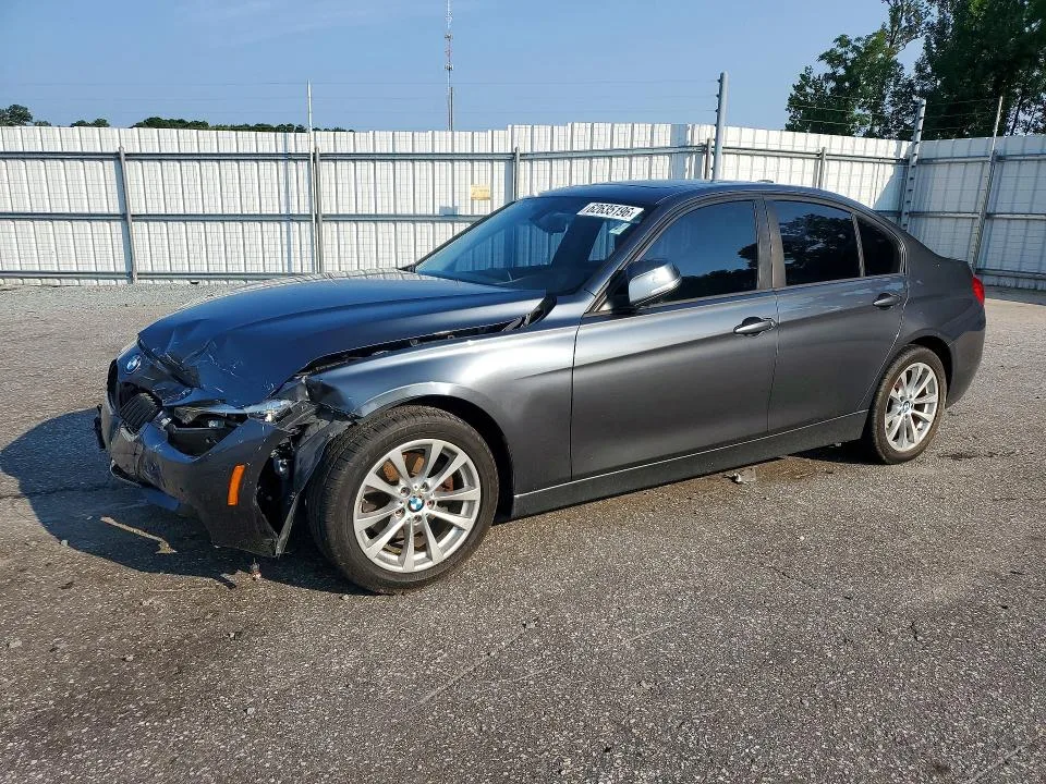 WBA8E1G39HNU16523 — 2017 BMW 320