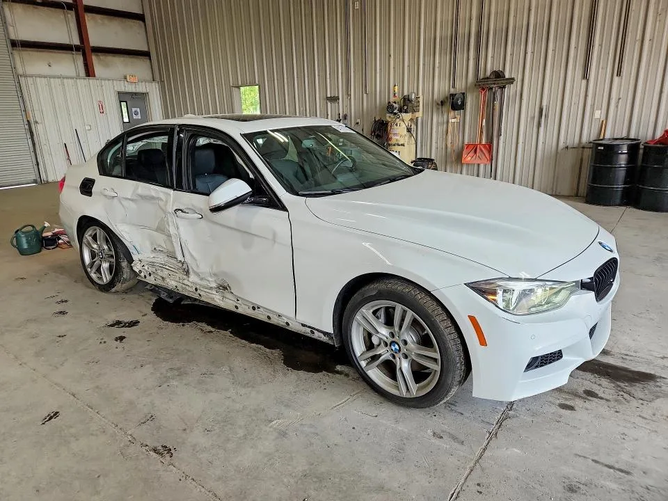 WBA8B7C5XJA938030 — 2018 BMW 340 photo 4