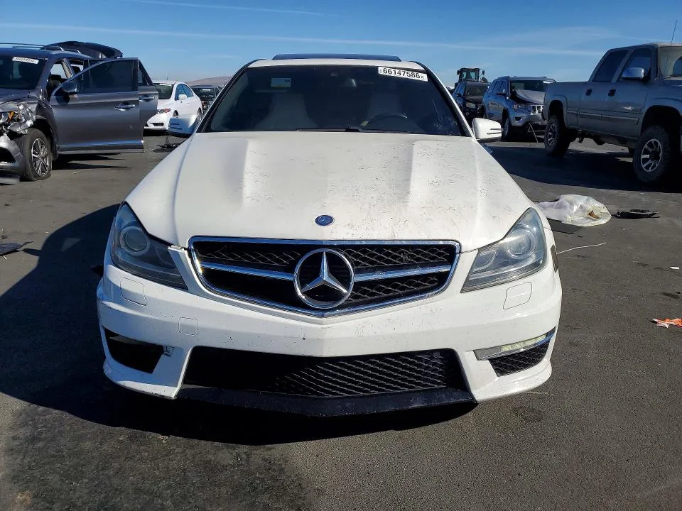 WDDGF7HB0DA845433 — 2013 MERCEDES-BENZ C photo 5