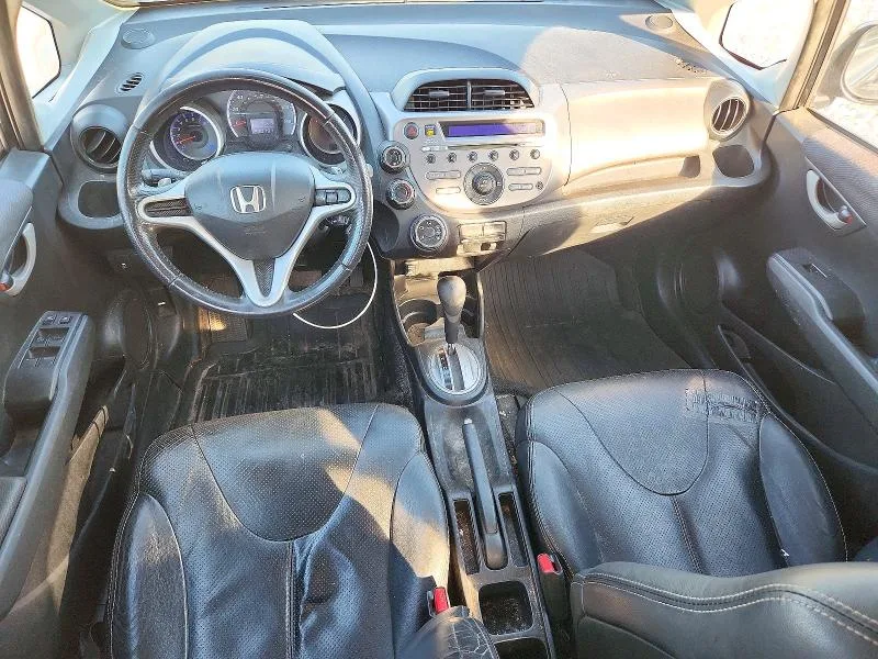 JHMGE8H50BS004683 — 2011 HONDA FIT photo 8