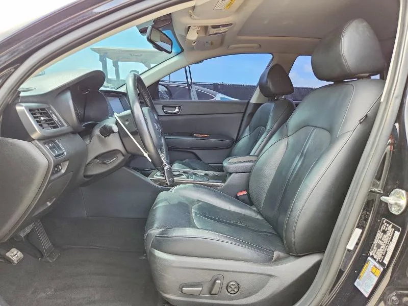 5XXGU4L38JG238260 — 2018 KIA OPTIMA photo 7