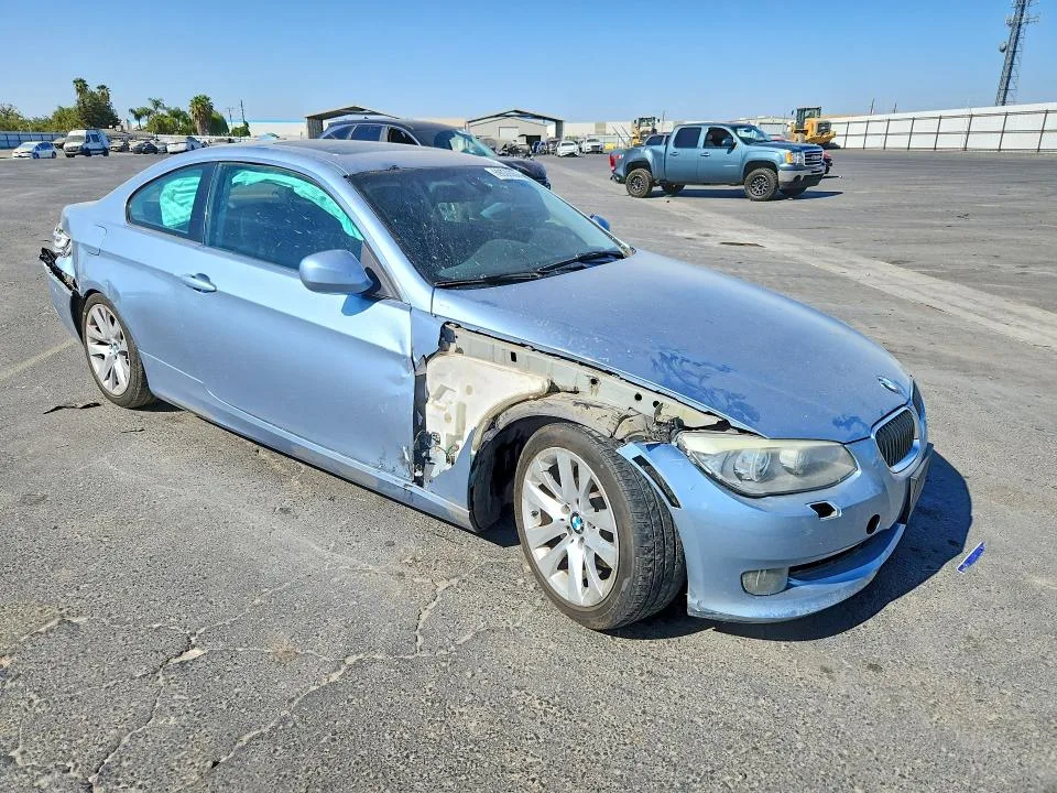 WBAKE5C54CE756465 — 2012 BMW 328 photo 4