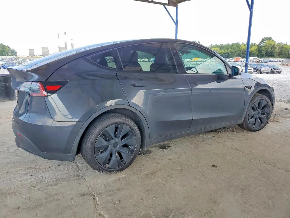7SAYGDED2RA327662 — 2024 TESLA MODEL Y photo 3
