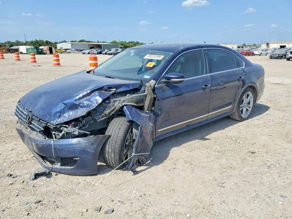 1VWCN7A38CC105630 — 2012 VOLKSWAGEN PASSAT
