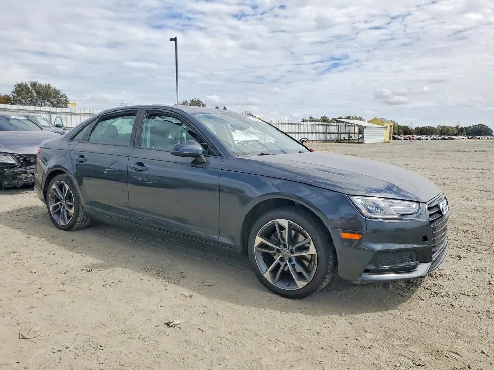 WAUGMAF42KA119116 — 2019 AUDI A4 photo 4