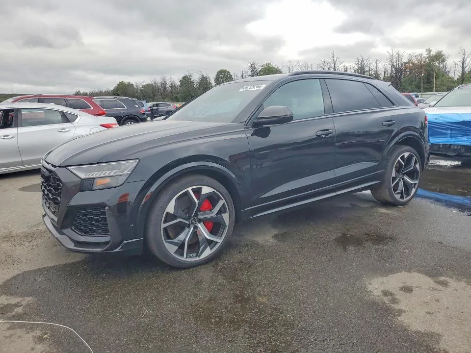 WU1ARBF11ND012120 — 2022 AUDI RS Q8