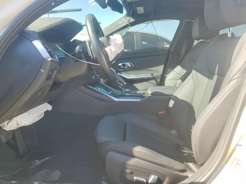 3MW5P7J0XM8B65846 — 2021 BMW 330E photo 7