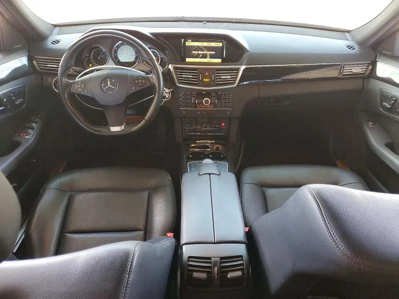 WDDHF5GB1BA267575 — 2011 MERCEDES-BENZ E photo 8