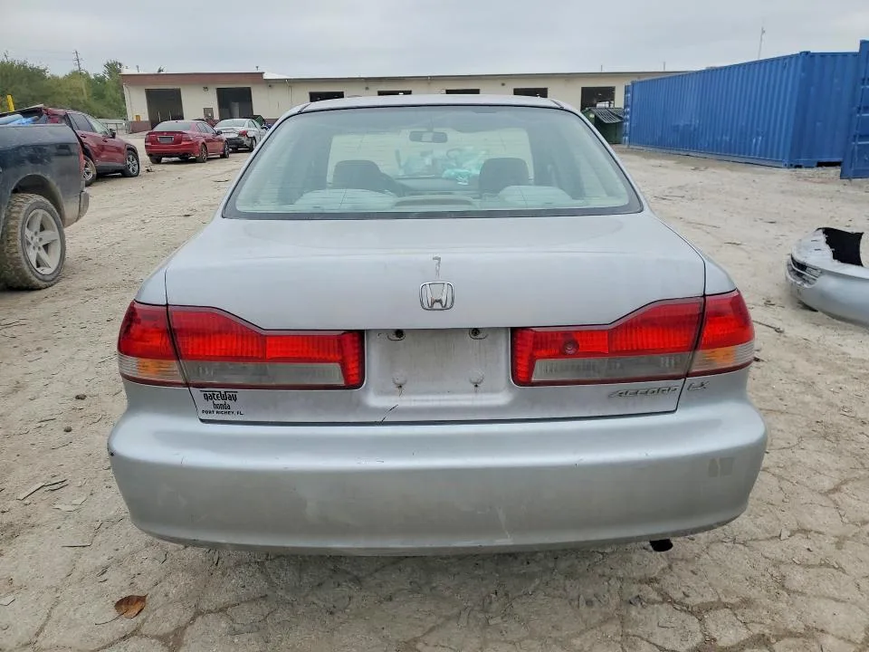 1HGCG56491A147544 — 2001 HONDA ACCORD photo 6