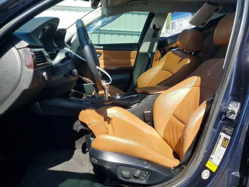 WBAPN7C56AA778974 — 2010 BMW 335 photo 7