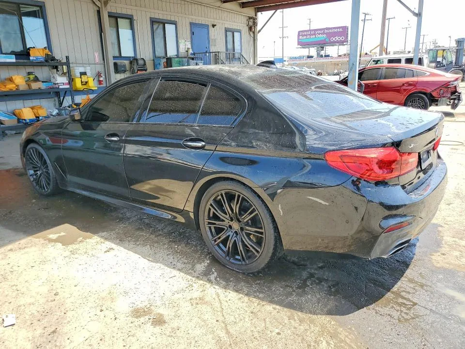 WBAJA7C5XJG907720 — 2018 BMW 530 photo 2