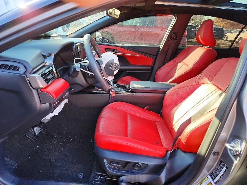 4T1DBADKXSU524051 — 2025 TOYOTA CAMRY photo 7