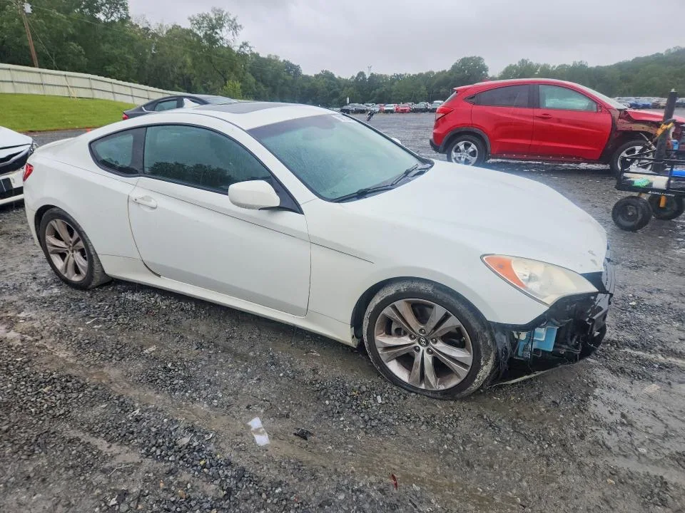 KMHHT6KD4BU065115 — 2011 HYUNDAI GENESIS COUPE photo 4