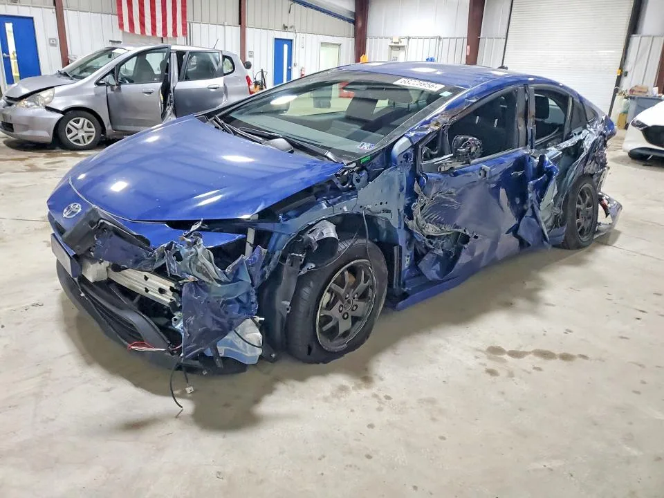 JTDACAAU5T3067764 — 2026 TOYOTA PRIUS