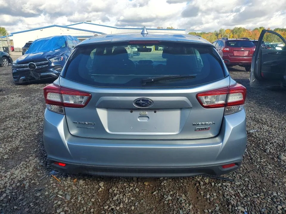 4S3GTAL62H3746018 — 2017 SUBARU IMPREZA photo 6