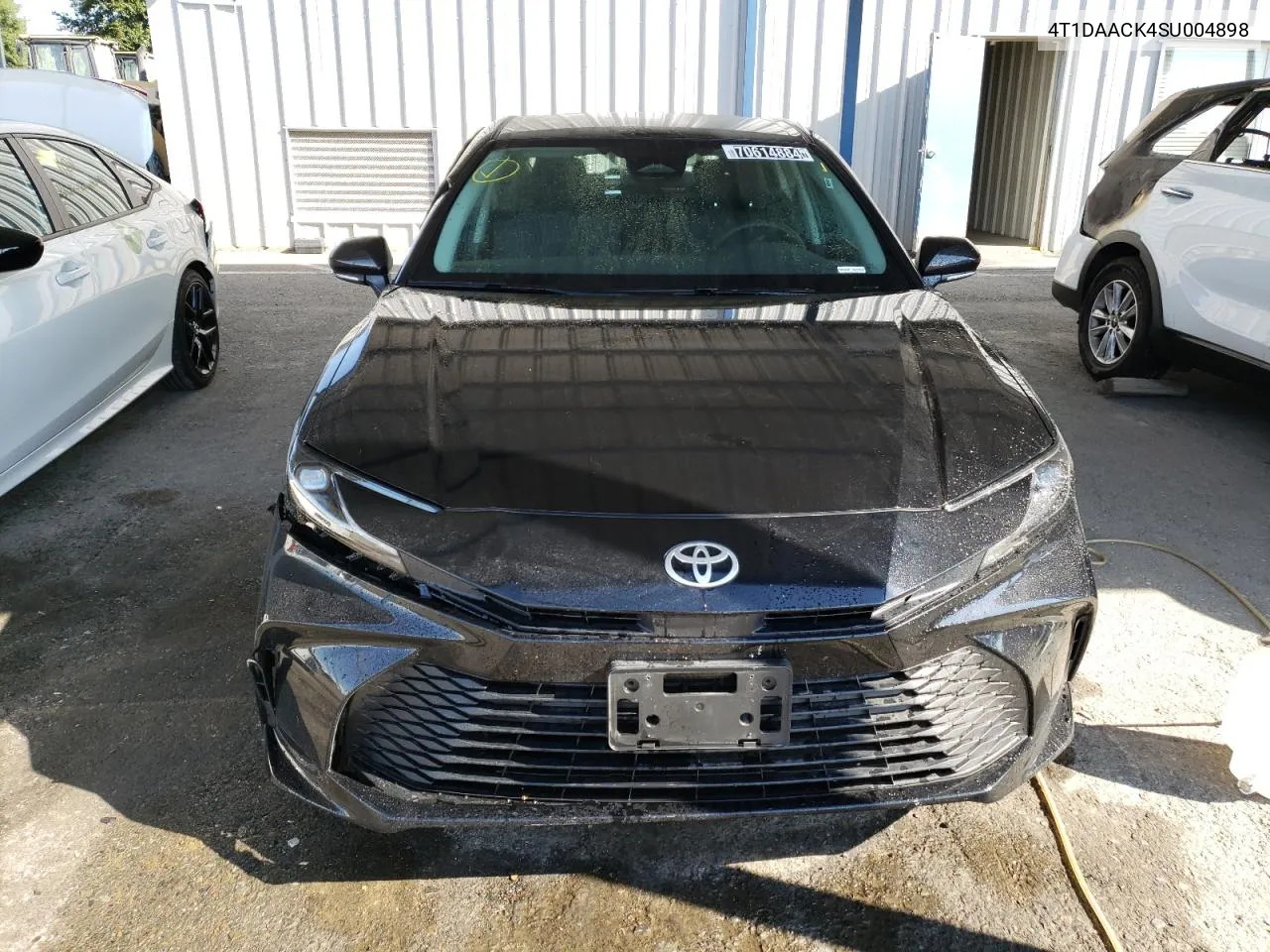 Photo 1 of vehicle VIN 4T1DAACK4SU004898