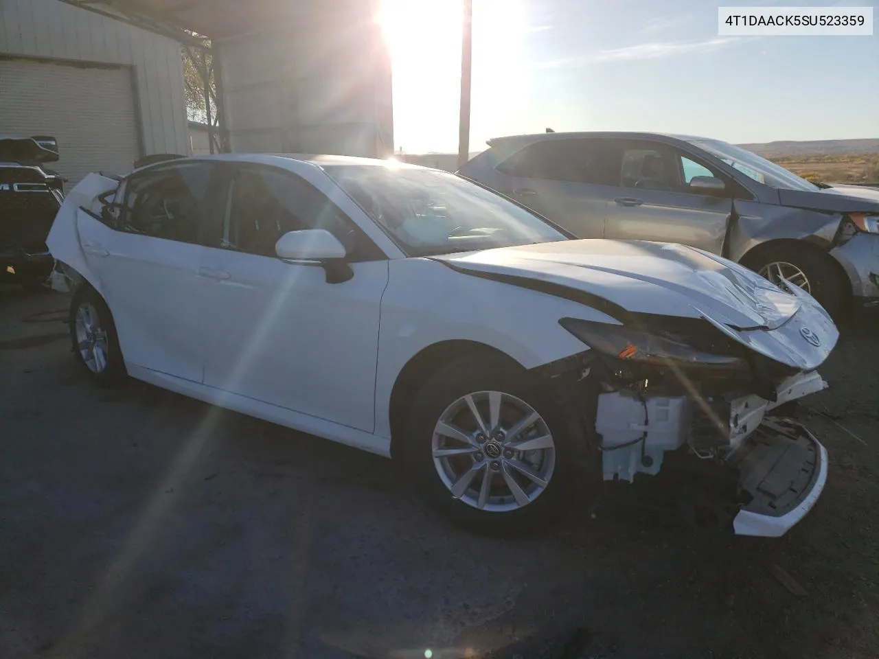 Photo 5 of vehicle VIN 4T1DAACK5SU523359