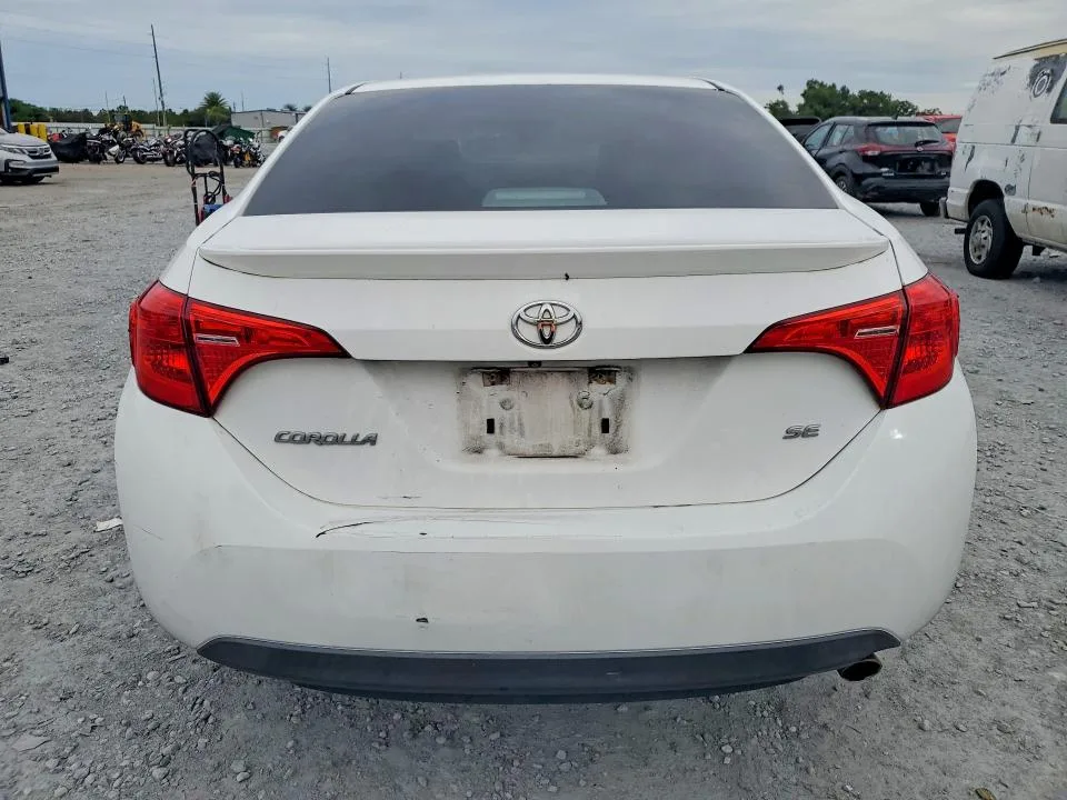 5YFBURHE7HP698805 — 2017 TOYOTA COROLLA photo 6