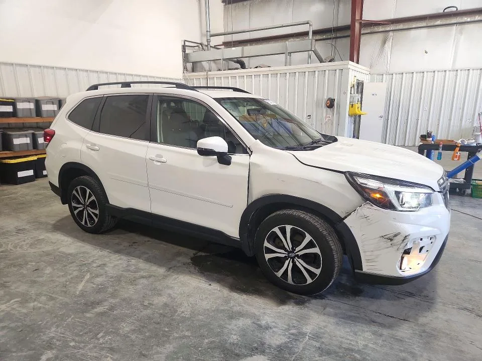 JF2SKASC5KH407091 — 2019 SUBARU FORESTER photo 4