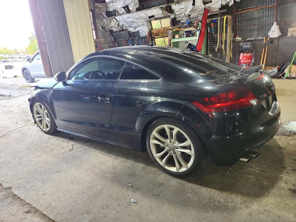 TRUUF38J491025432 — 2009 AUDI TTS photo 2