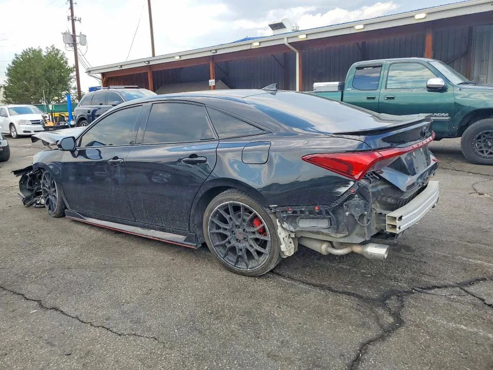 4T1FZ1FB3MU067586 — 2021 TOYOTA AVALON photo 2