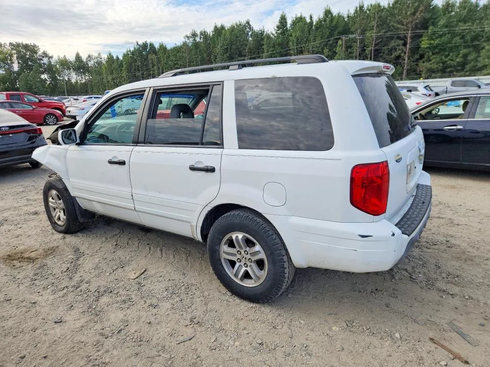 2HKYF18785H512480 — 2005 HONDA PILOT photo 2