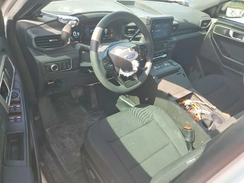 1FM5K8AB2SGA02868 — 2025 FORD EXPLORER photo 8