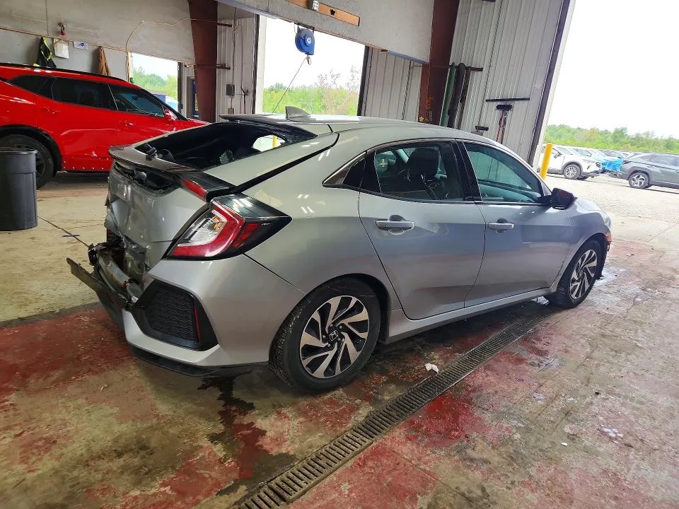SHHFK7H32JU414135 — 2018 HONDA CIVIC photo 3