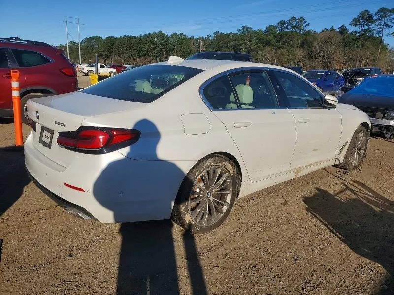WBA53BH03MCF13647 — 2021 BMW 530 photo 3
