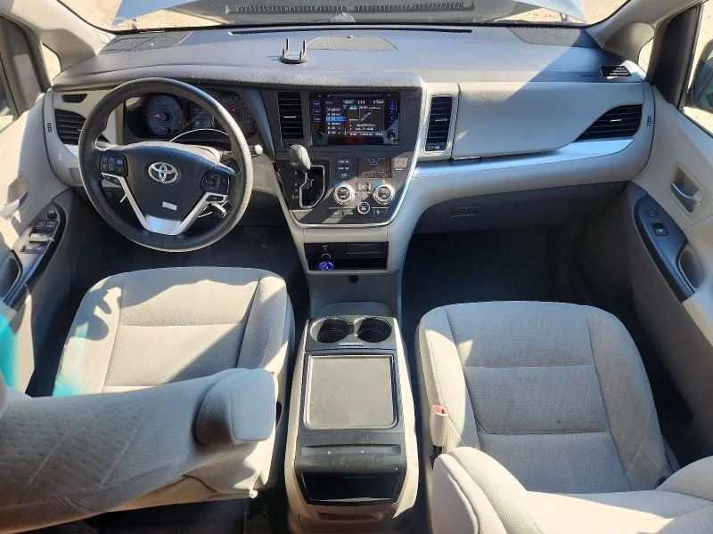 5TDKK3DCXFS544911 — 2015 TOYOTA SIENNA photo 8