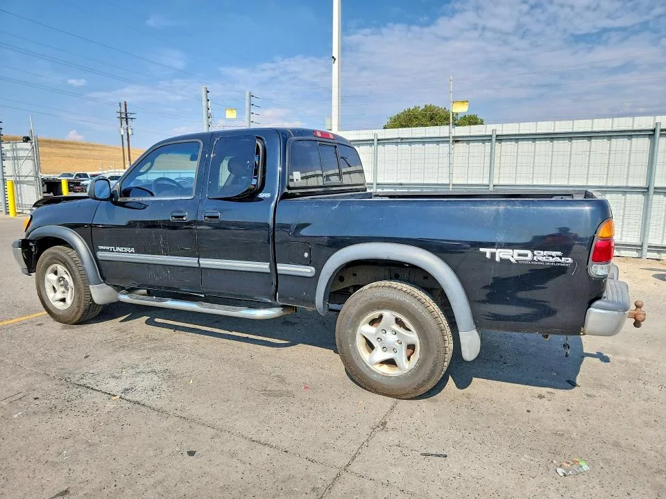 5TBBT441X2S294767 — 2002 TOYOTA TUNDRA photo 2